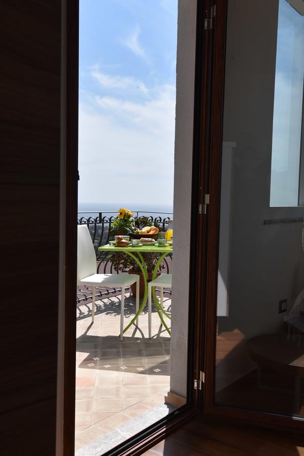 B&B Villa Grazia Pagliara ภายนอก รูปภาพ